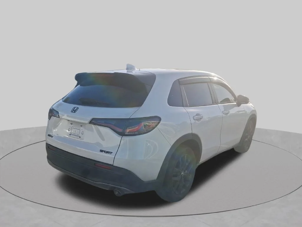 Used 2025 White Honda Sport image 6