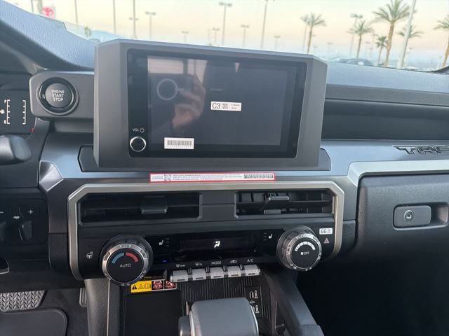 2026 Toyota Tacoma SR5 - Photo 12