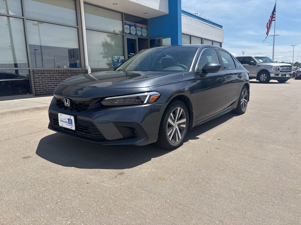 2024 Honda Civic LX CVT's photo