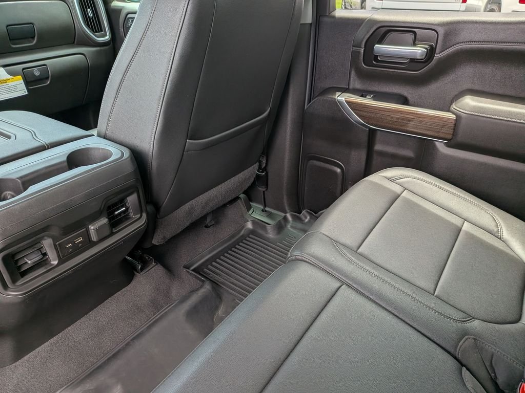 Used 2022 Black Chevrolet RST image 27