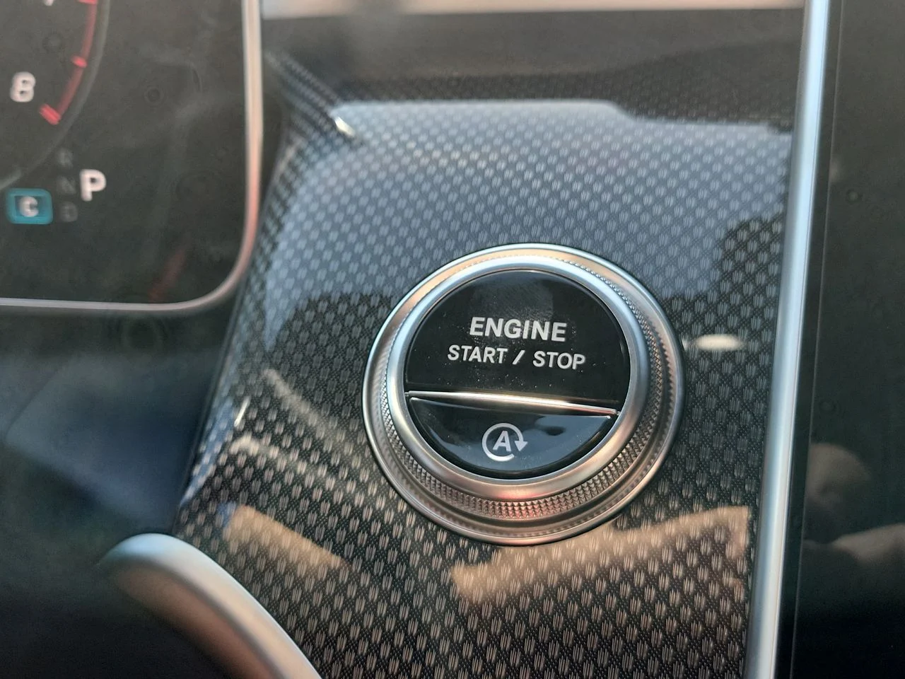 New 2026 Polar White Mercedes-Benz AMG® GLC 43 4MATIC® SUV image 30
