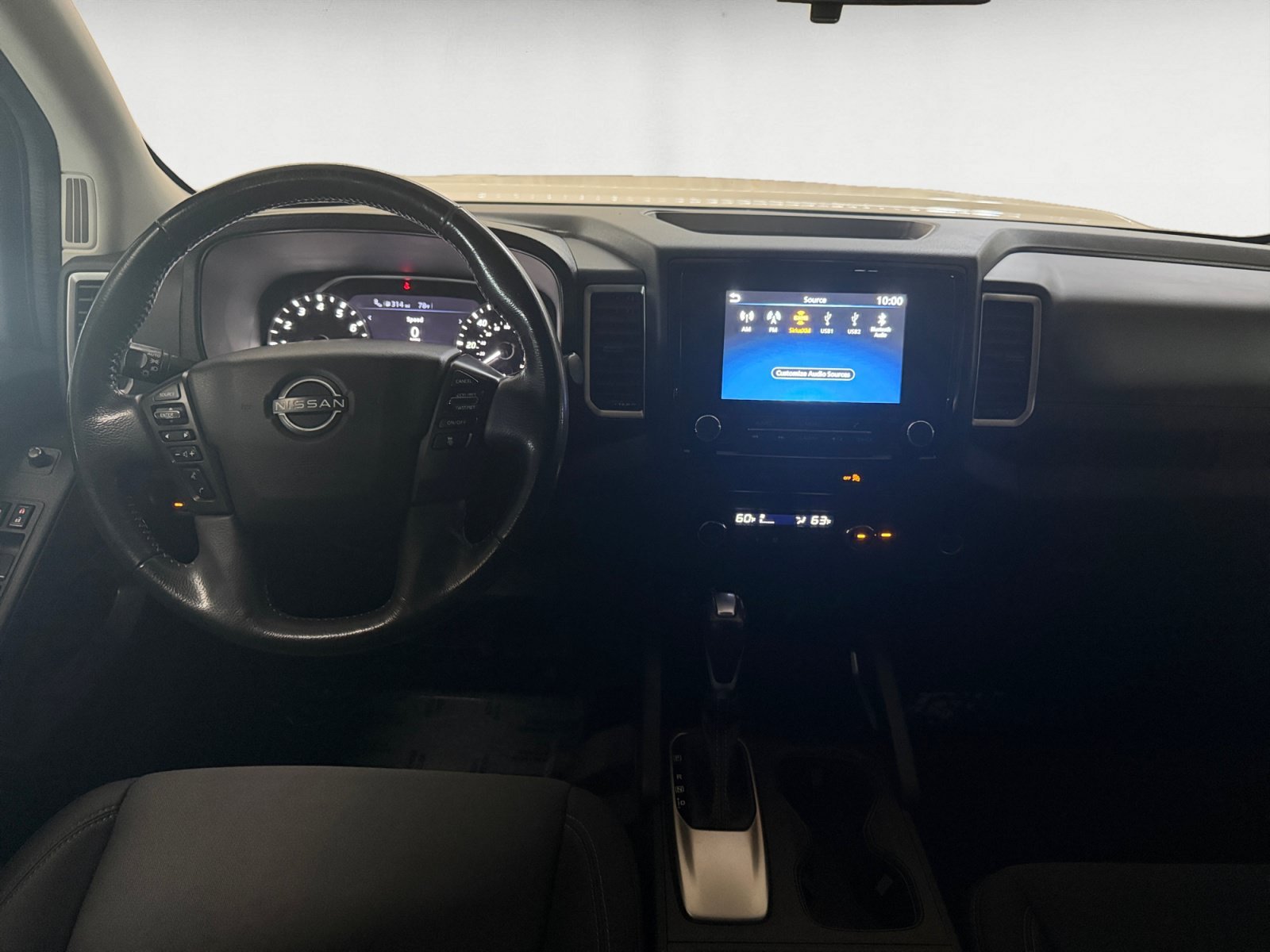 Used 2023 Glacier White Nissan SV image 14