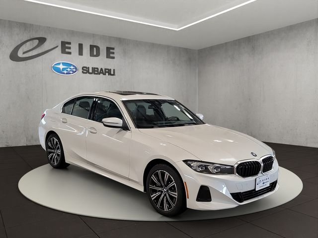 2025 BMW 3 Series 330i xDrive Sedan's photo