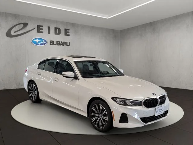 2025 BMW 3 Series 330i xDrive Sedan's photo