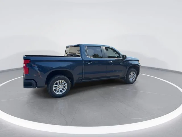 Used 2022 Blue Chevrolet RST image 8