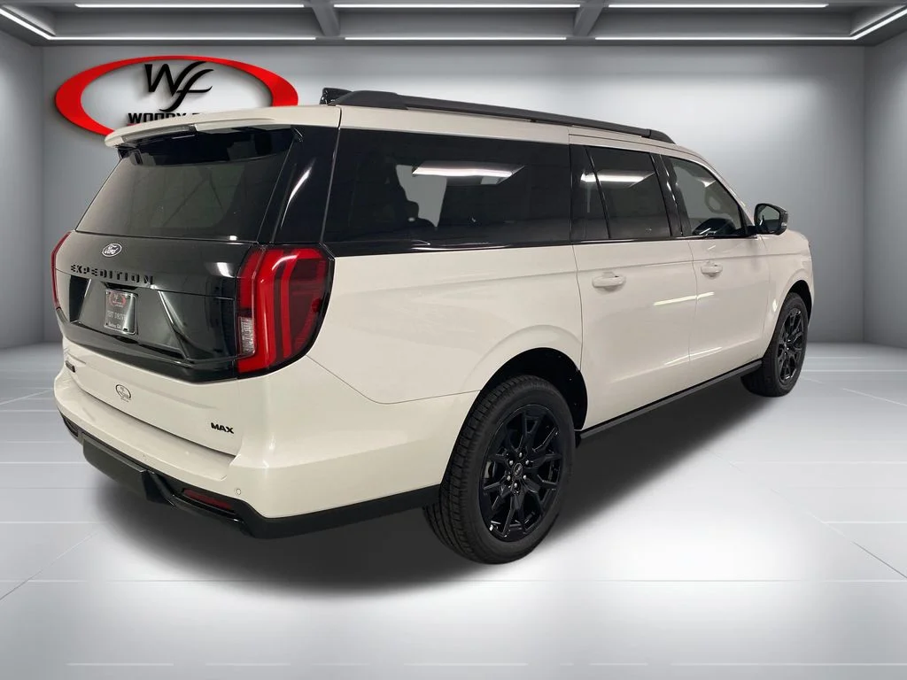 New 2027 Star White Metallic Tri-Coat Ford MAX Platinum image 7