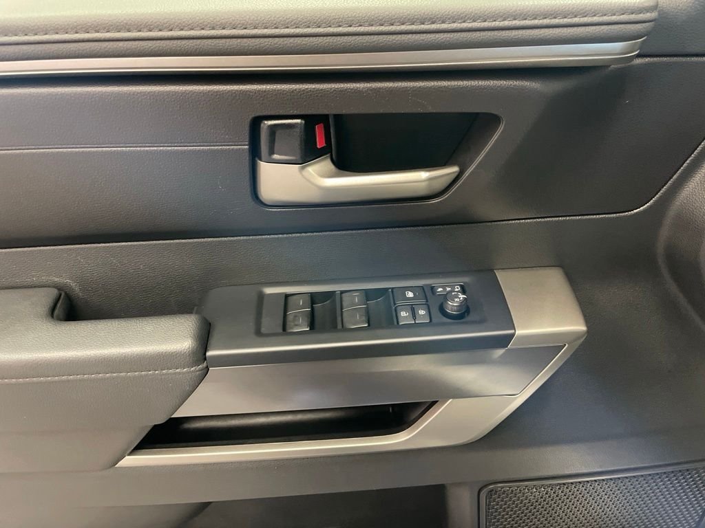 Used 2025 White Toyota SR5 image 14