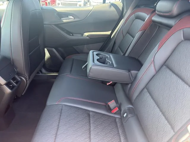 2027 Chevrolet Equinox RS - Photo 12