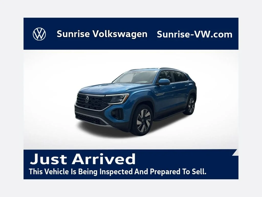 Used 2024 Kingfisher Blue Volkswagen 2.0T SE w/Technology image 1