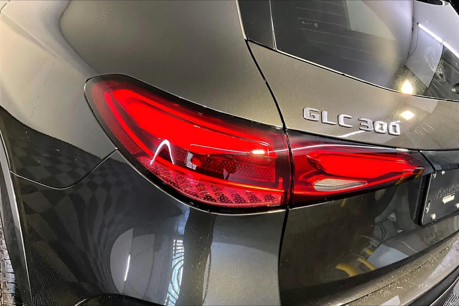 New 2026 Graphite Grey Metallic Mercedes-Benz GLC 300 image 5