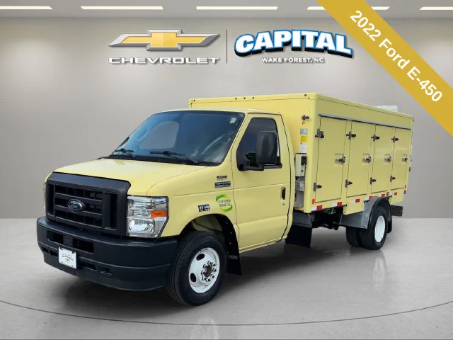 Used 2022 Yellow Ford Base image 1