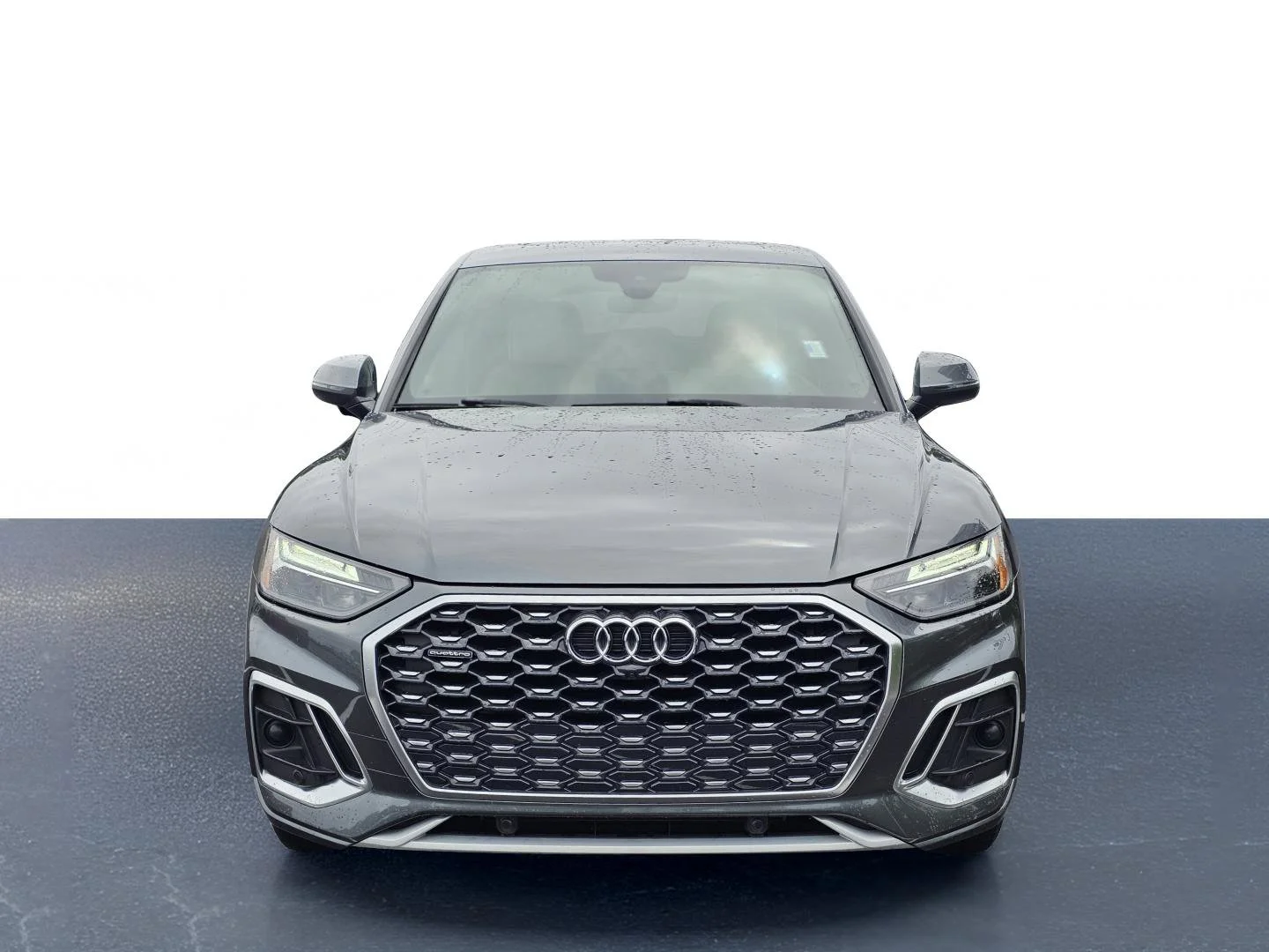 Used 2025 Daytona Gray Pearl Effect Audi S line Premium Plus image 2