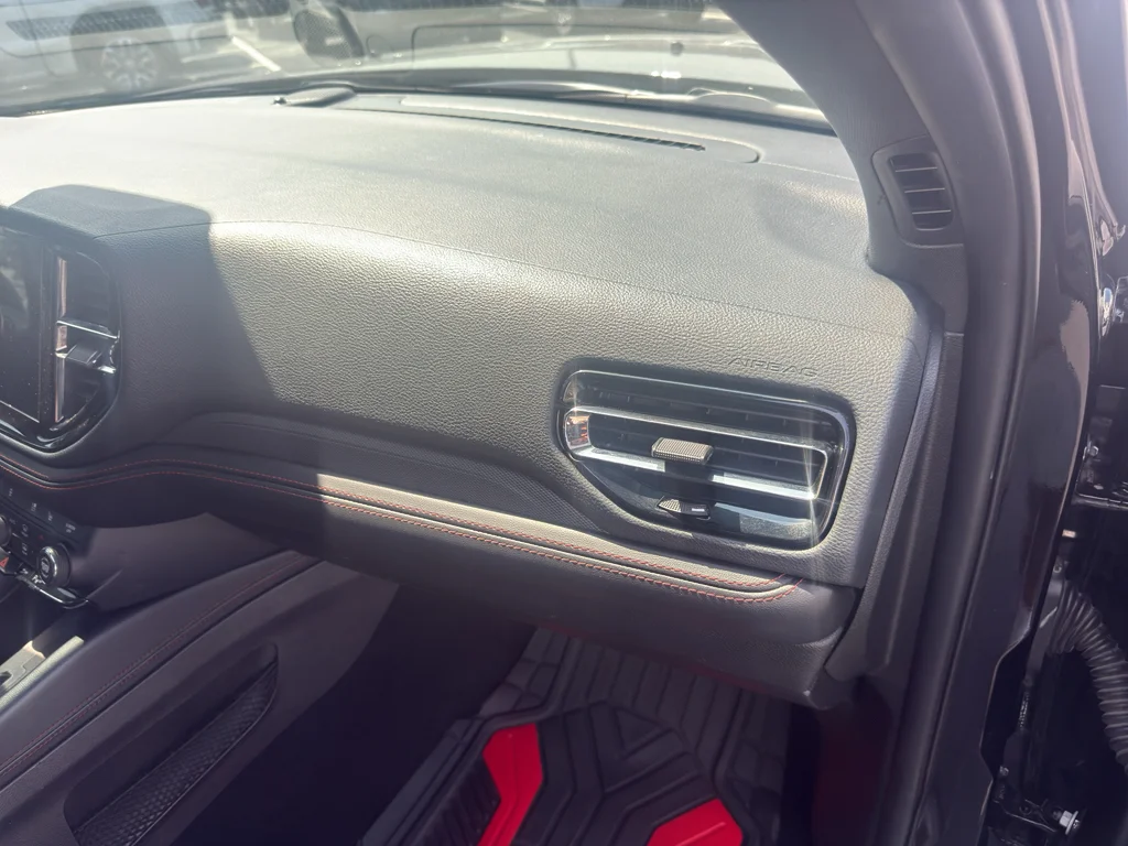 Used 2023 DB Black Clearcoat Dodge R/T Plus image 15