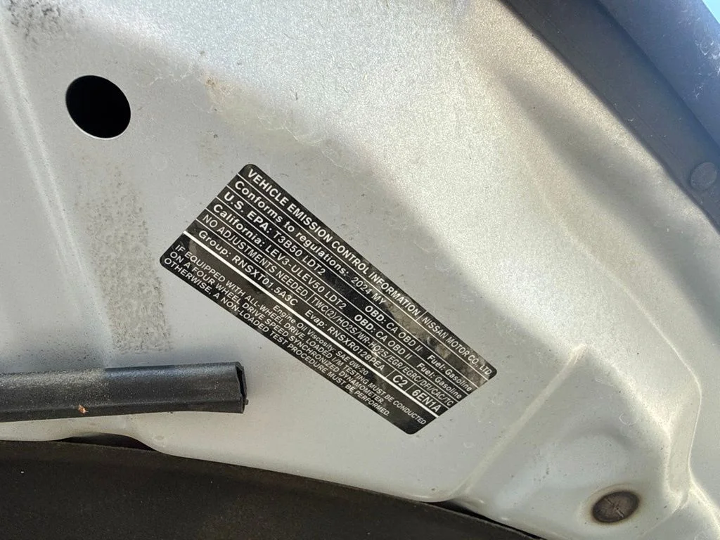 Used 2024 Silver Nissan S image 21