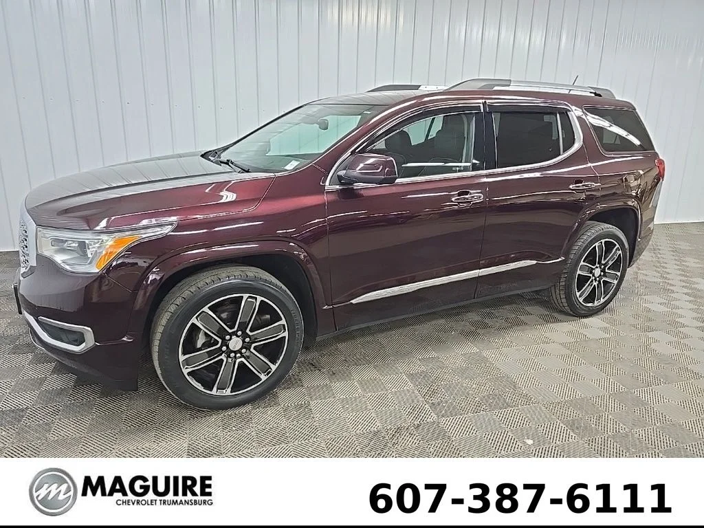 Used 2017 Red GMC Denali image 6