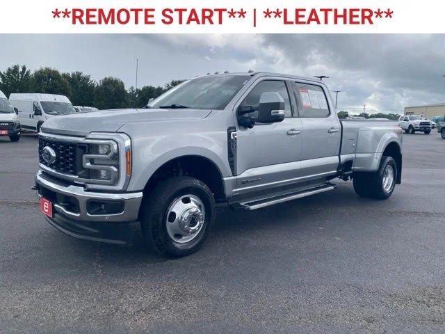 Used 2023 Silver Ford Lariat image 3