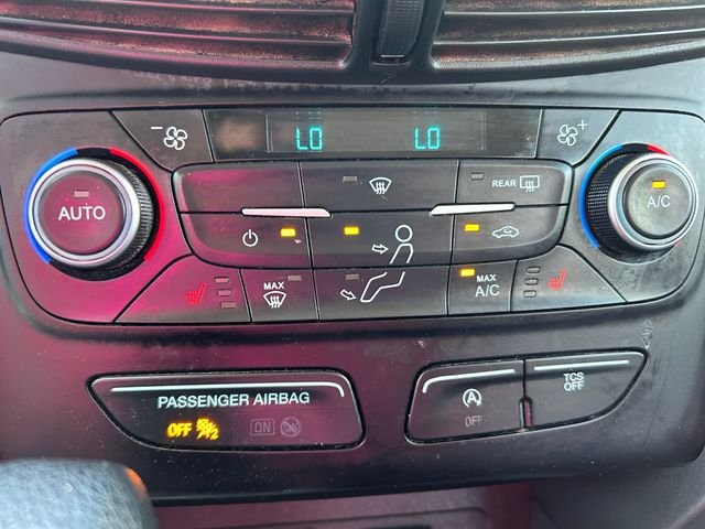 Used 2018 White Ford SE image 30