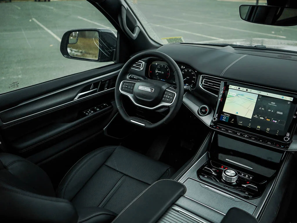 New 2026 Bright White Clearcoat Jeep Limited Reserve image 16