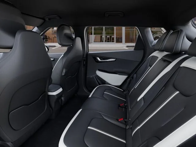 New 2026 Glacial White Pearl / Black Ro Kia GT-Line AWD image 18