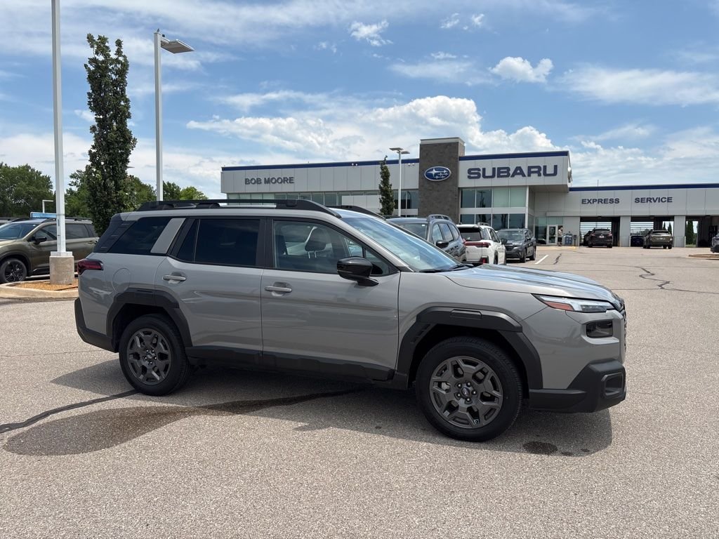 2026 Subaru Outback Premium's photo