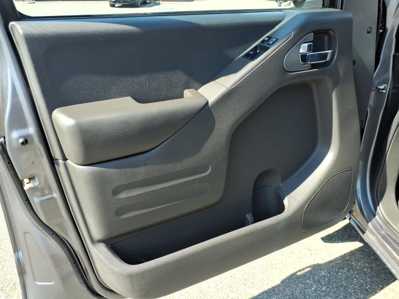 Certified Used 2017 Gun Metallic Nissan SV V6 image 9