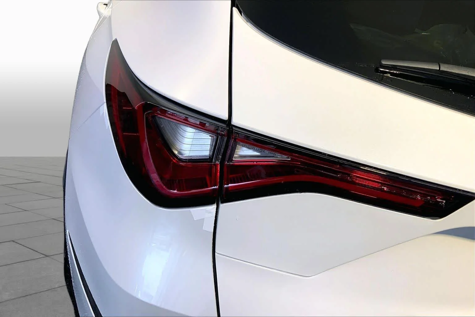 New 2026 Platinum White Pearl Acura With Technology Package image 6
