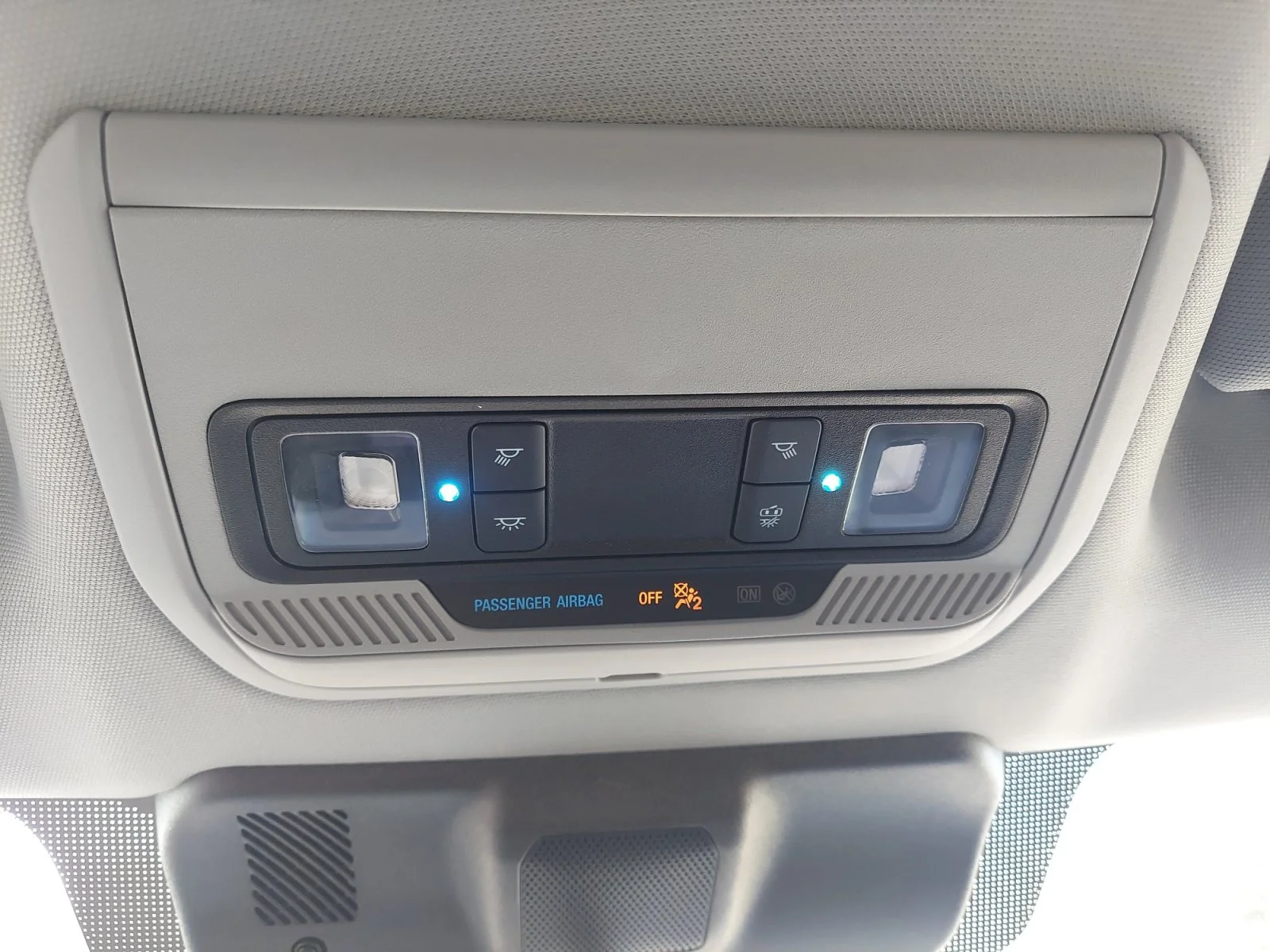 Used 2024 Gray Metallic Ford XL image 18