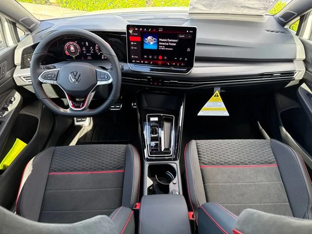 New 2026 Opal White Pearl Volkswagen 2.0T SE image 23