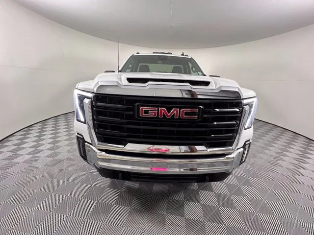 Used 2024 White GMC Pro image 2