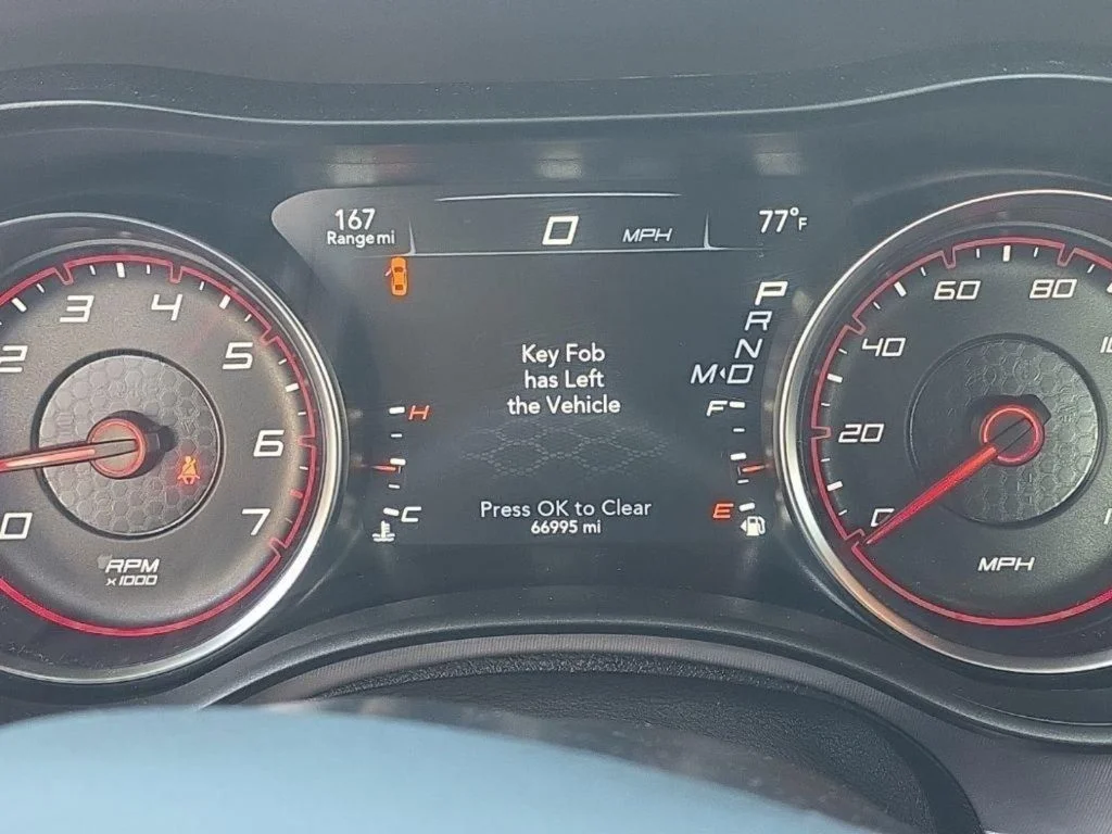 Used 2023 Gray Dodge SXT image 15