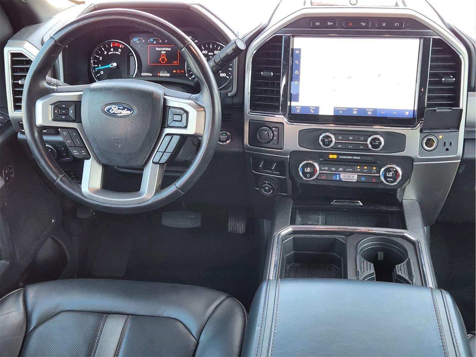 Used 2022 Star White Metallic Tri-Coat Ford Platinum image 27