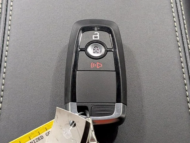 New 2026 Carbonized Gray Metallic Ford Big Bend® image 46