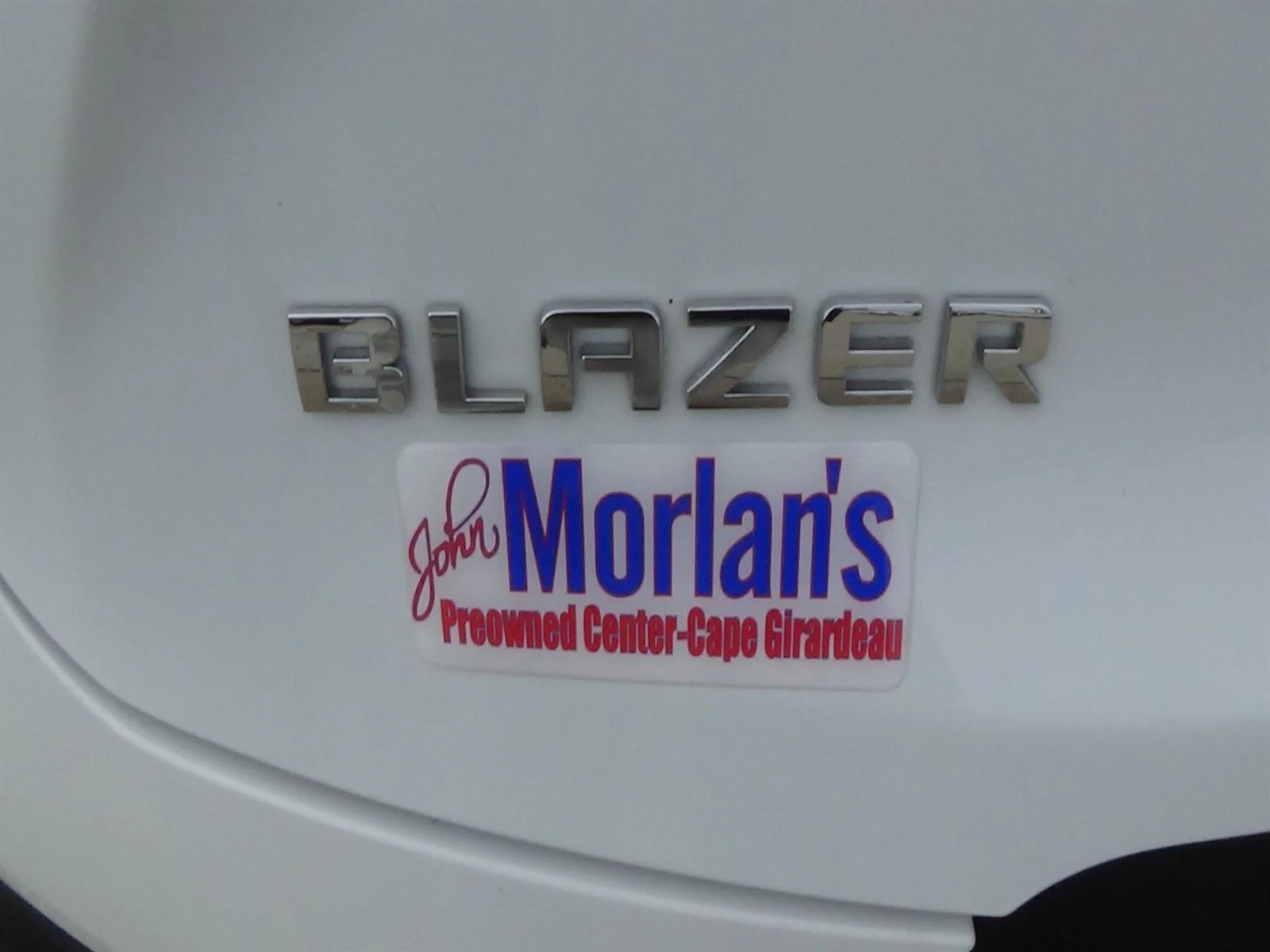 Used 2025 Summit White (gaz) Chevrolet LT image 10