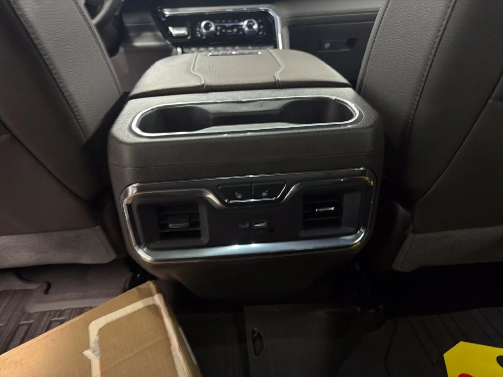 Used 2025 White GMC Denali image 16