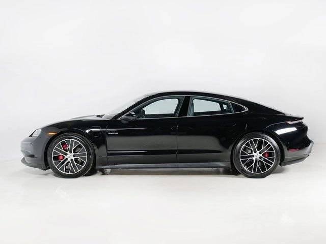 New 2026 Black Porsche 4S image 2