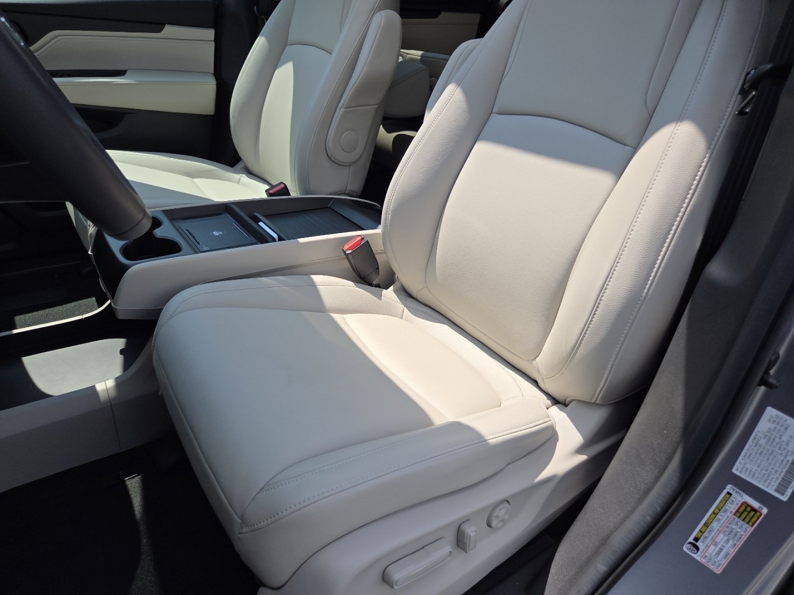 2026 Honda Odyssey EX-L - Photo 30