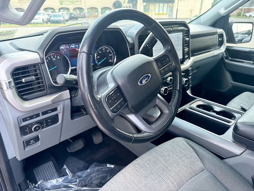 Used 2022 Blue Metallic Ford XLT image 20