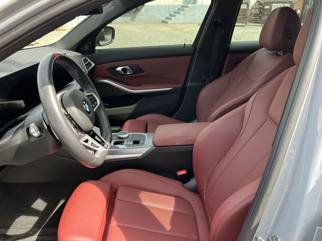 Used 2025 Gray Metallic BMW M340i xDrive image 11