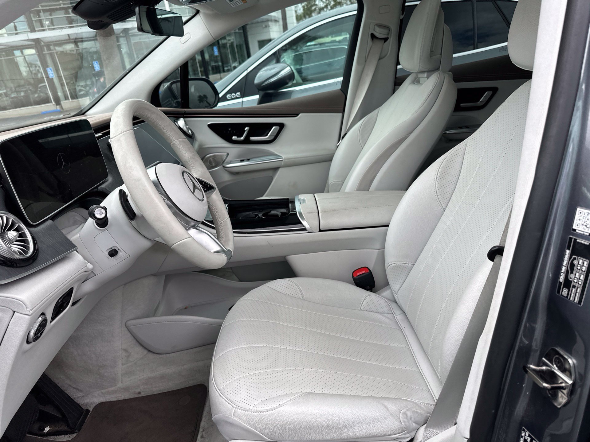Certified Used 2023 Gray Mercedes-Benz 350+ SUV image 9