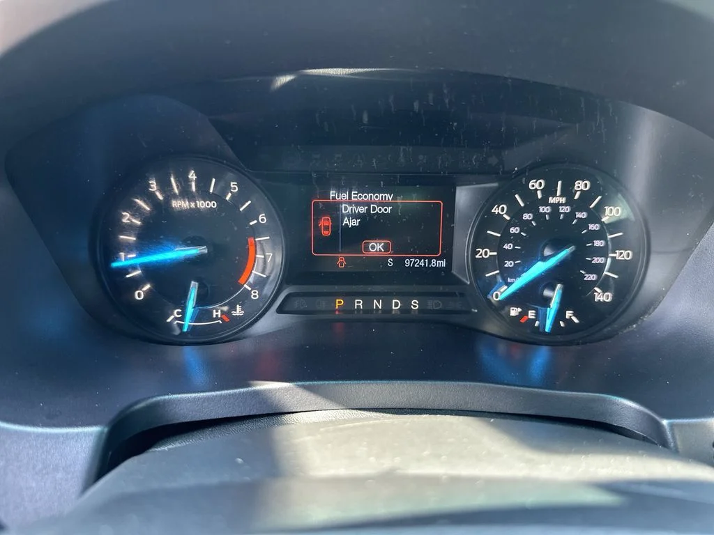 Used 2016 White Ford XLT image 11