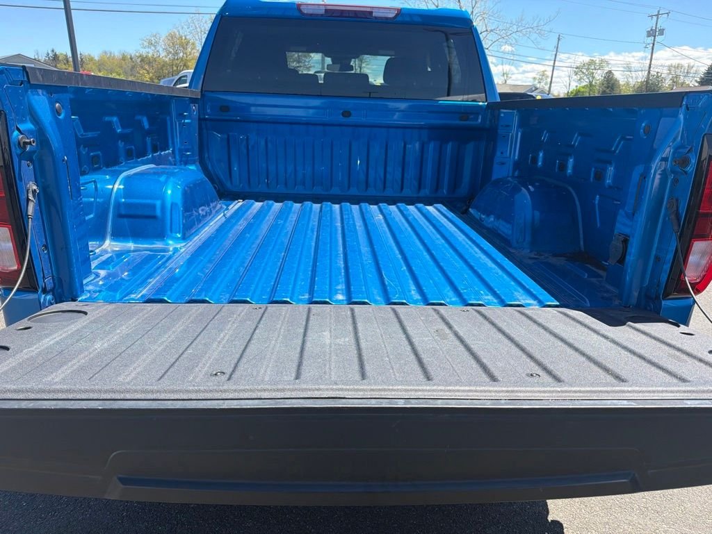 Used 2024 Blue GMC Elevation image 22