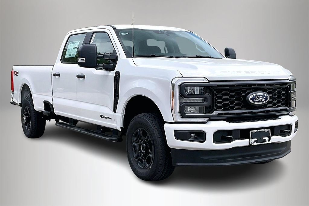 New 2026 Ford Super Duty F-350 XL 4D Crew Cab