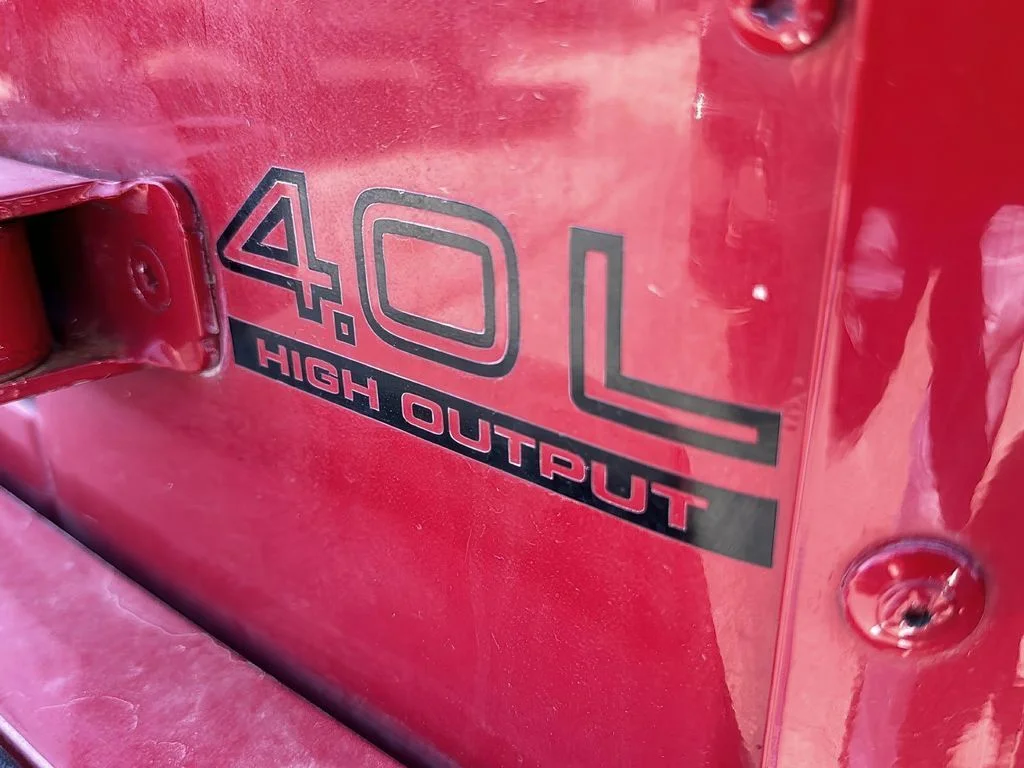 Used 1992 Red Jeep Renegade image 12