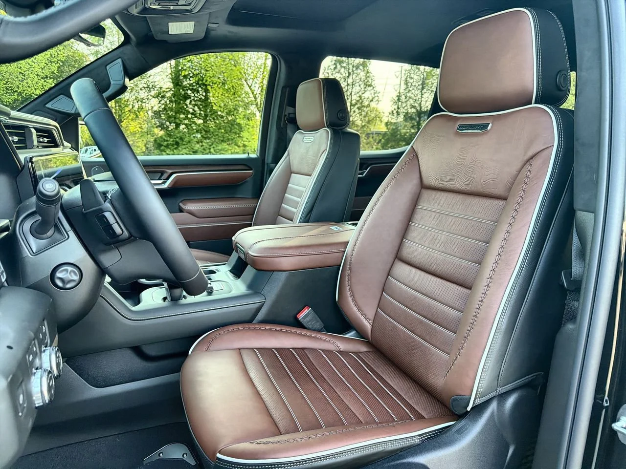 New 2026 Onyx Black GMC Denali Ultimate image 16
