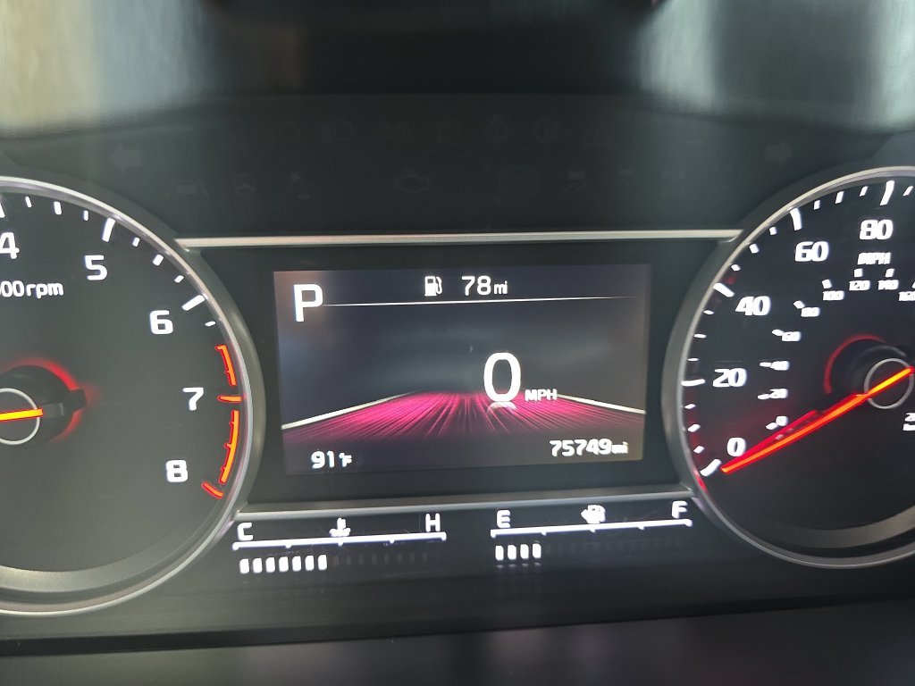 Used 2022 Blue Kia SX image 22