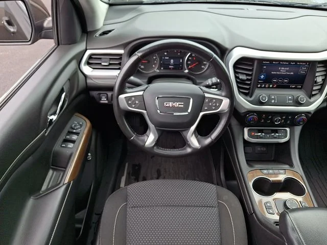 Used 2020 Gray GMC SLE image 11