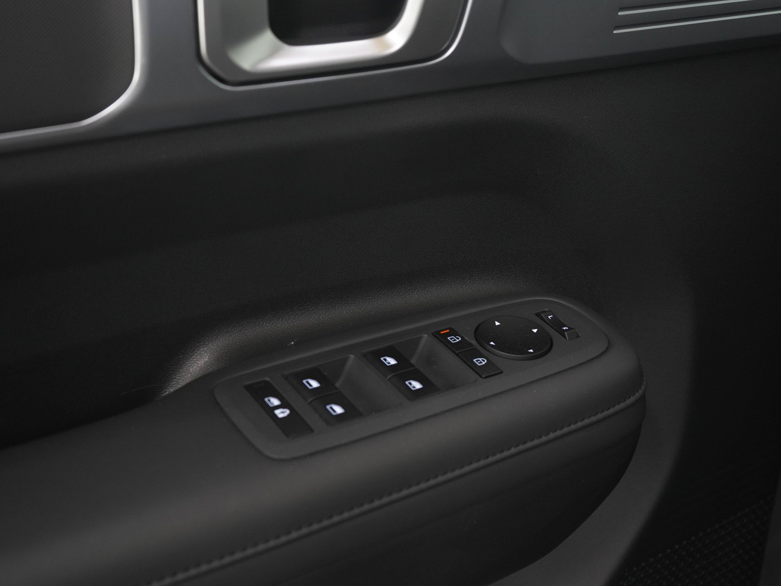 2026 Hyundai Santa Fe SEL - Photo 23