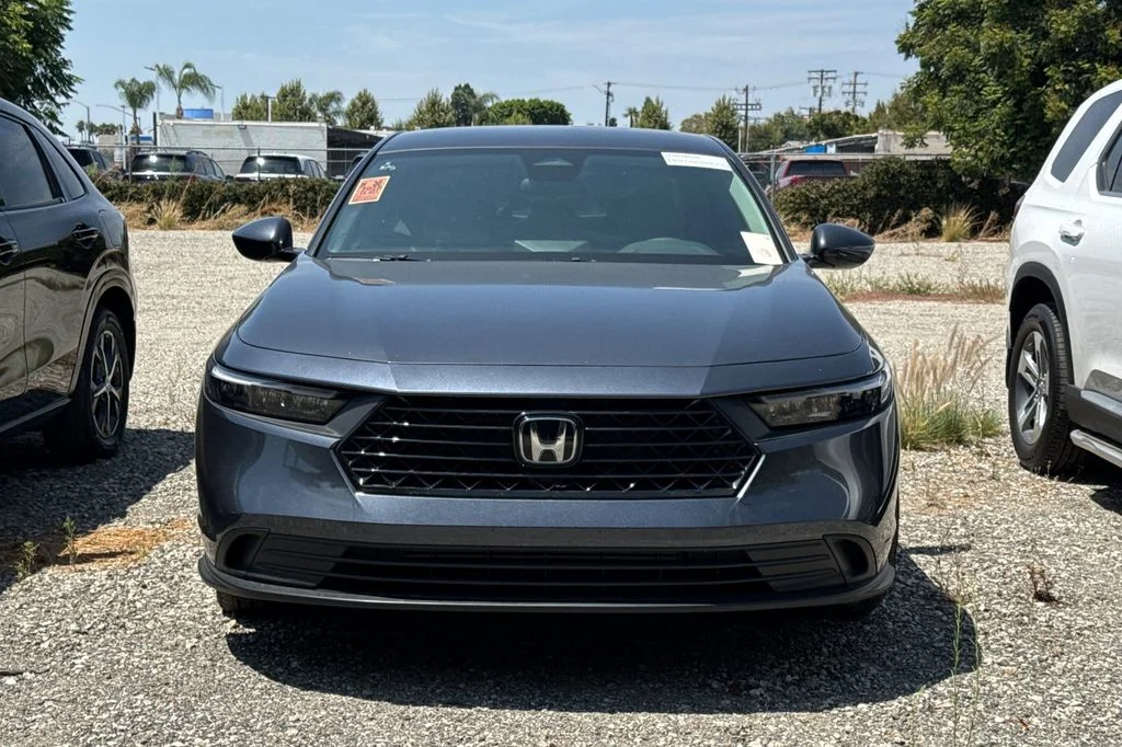 Certified Used 2025 Meteorite Gray Metallic Honda LX image 3
