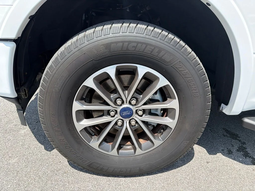 Used 2019 White Ford XLT image 11