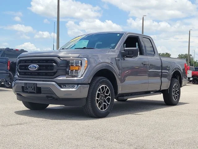 Used 2023 Gray Ford XLT image 33